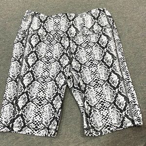 Snake print biker shorts